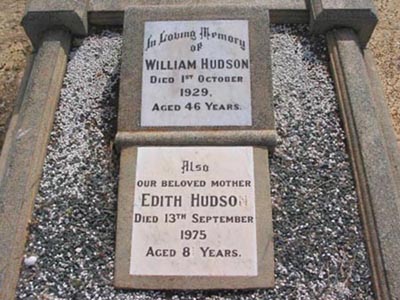 (Photograph Hud-fam-303. Original photograph courtesy of Cherie Strickland & Lorraine Clarke of "Swan Genealogy -Special